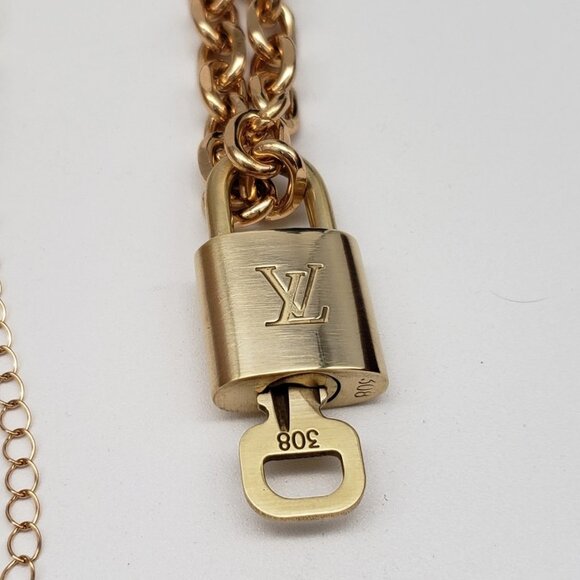 Authentic Louis Vuitton Gold Padlock With Unbranded Gold Plated Chain - Picture 8 of 9